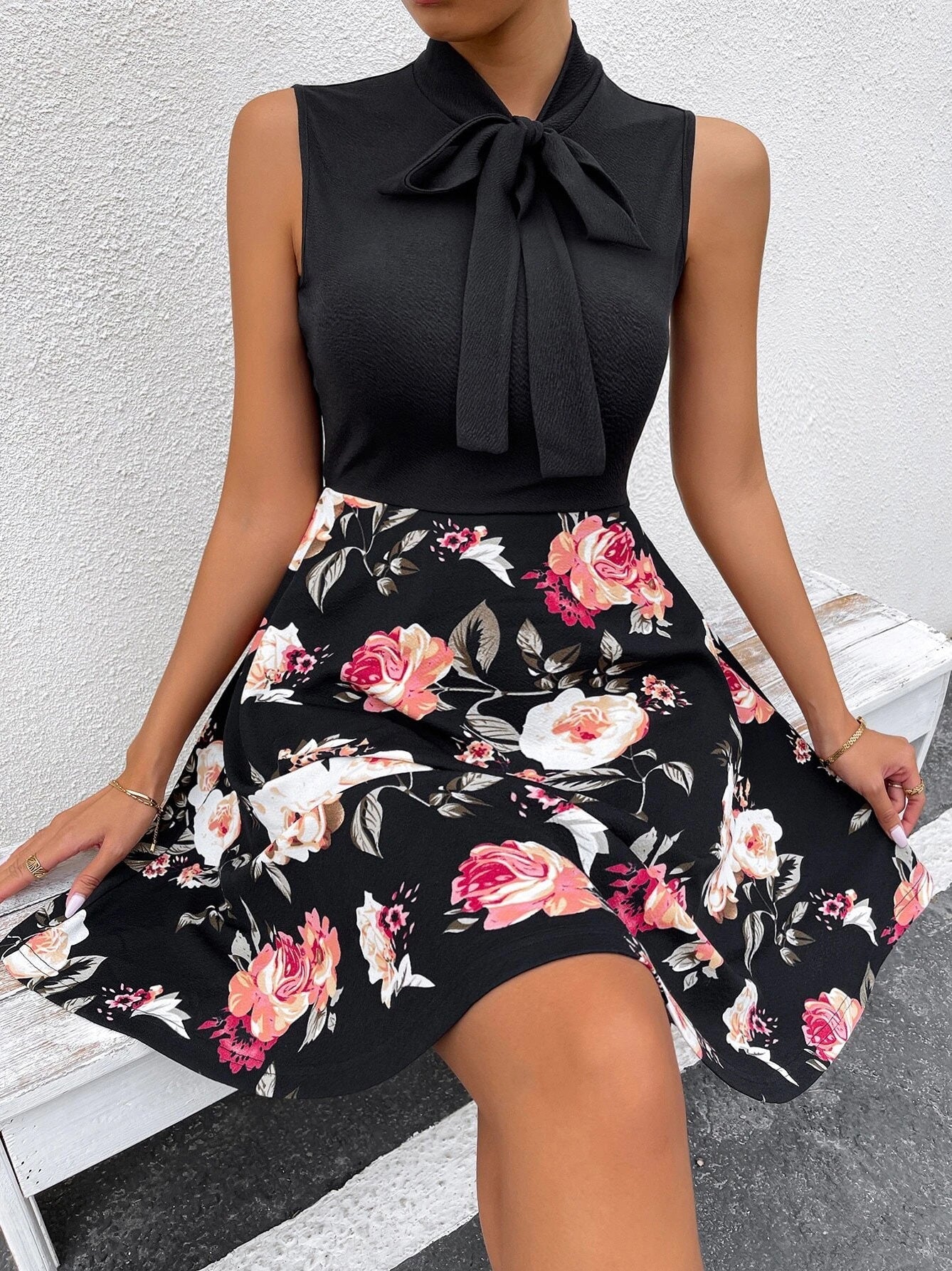 Women's Dresses Bow Tie Print Sleeveless Dress - Mini Dresses - Instastyled | Online Fashion Free Shipping Clothing, Dresses, Tops, Shoes - 09/05/2022 - Color_Black - Color_Blue