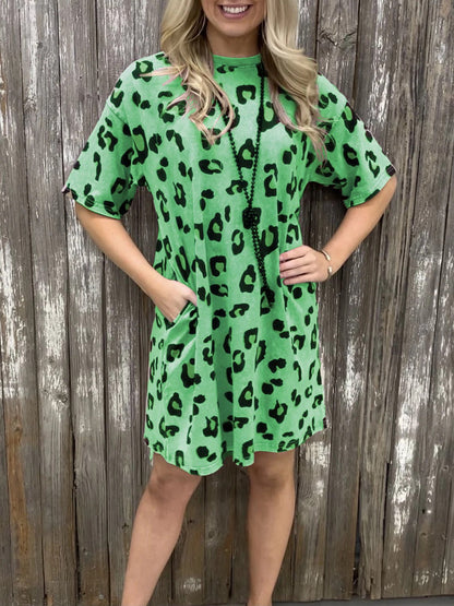 Midi Dresses - Loose Leopard Print Crew Neck Short Sleeve Dress - MsDressly