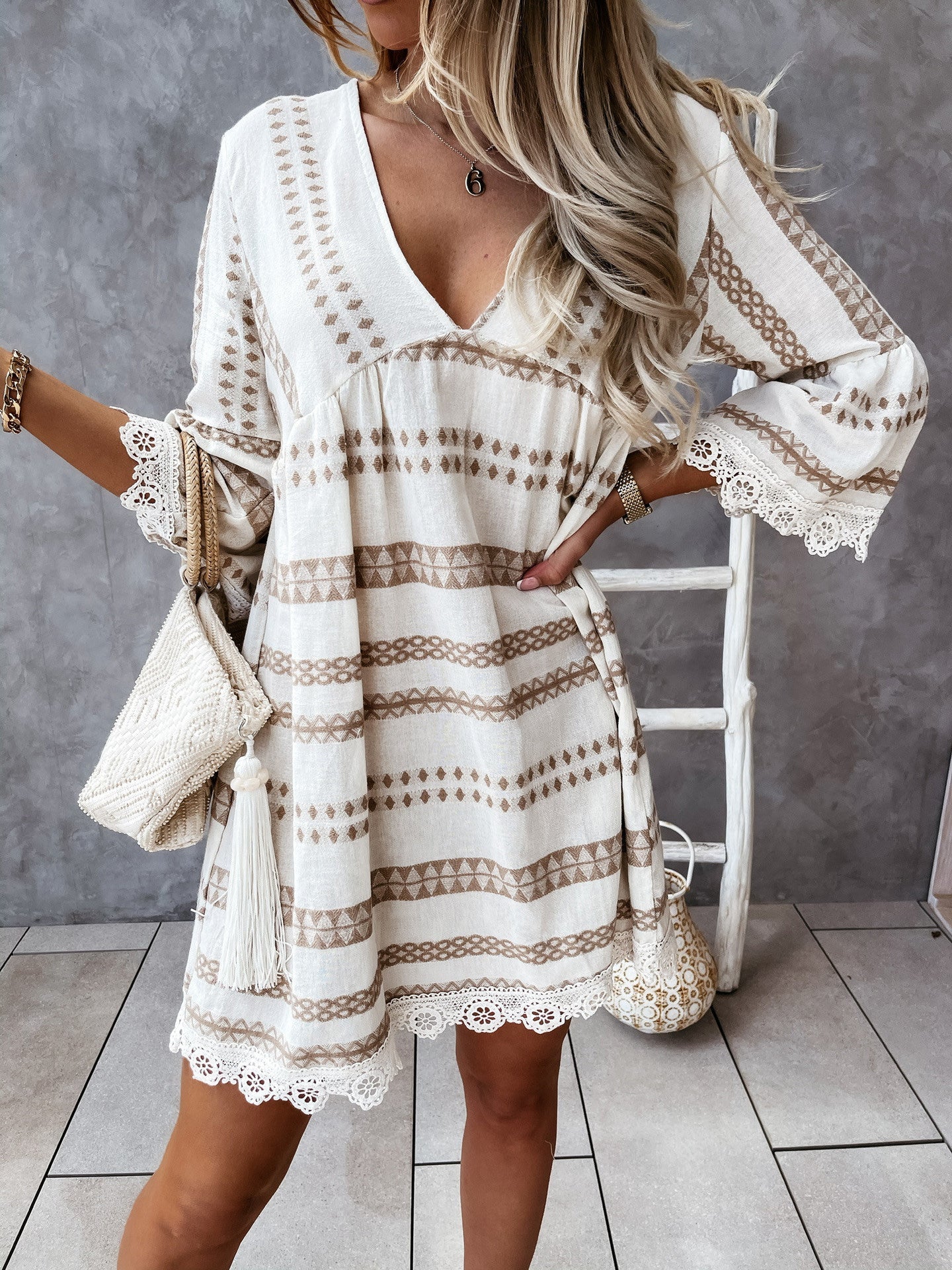 Women's Dresses V-Neck Lace Panel Long Sleeve Dress - Mini Dresses - Instastyled | Online Fashion Free Shipping Clothing, Dresses, Tops, Shoes - 07/06/2022 - Color_Apricot - Color_Black