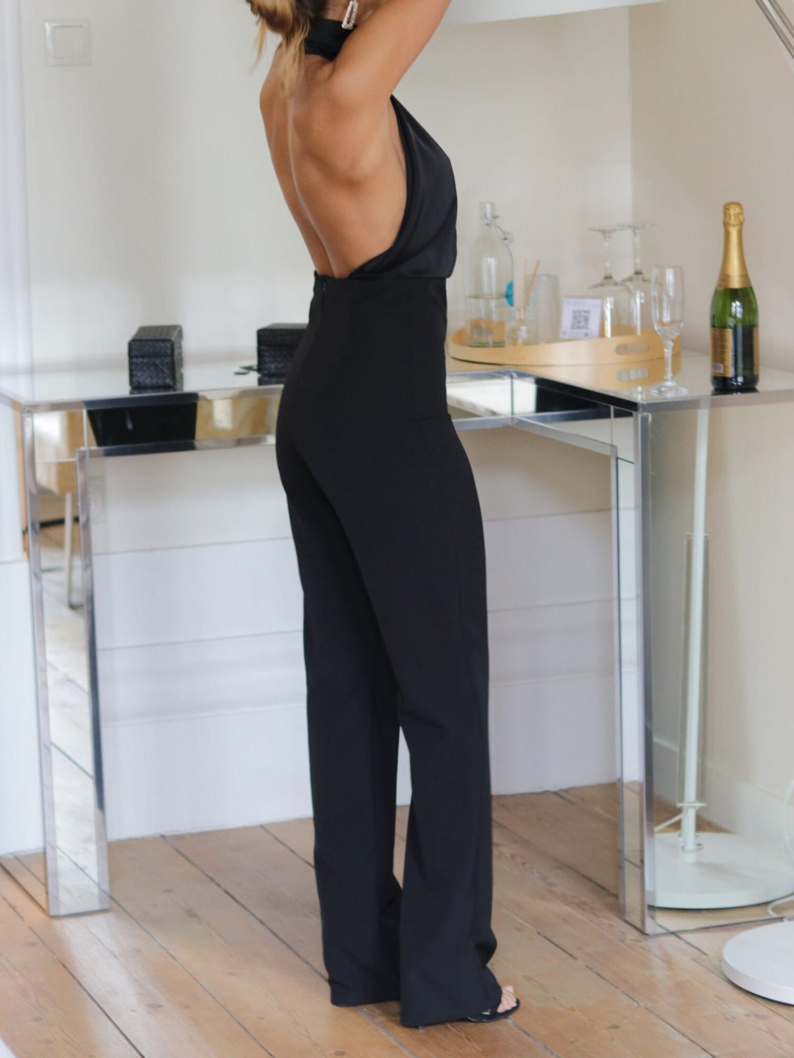 Women's Jumpsuits Solid Halter Open Back Slim Fit Jumpsuit - Jumpsuits - Instastyled | Online Fashion Free Shipping Clothing, Dresses, Tops, Shoes - 26/07/2022 - Bottoms - Color_Black