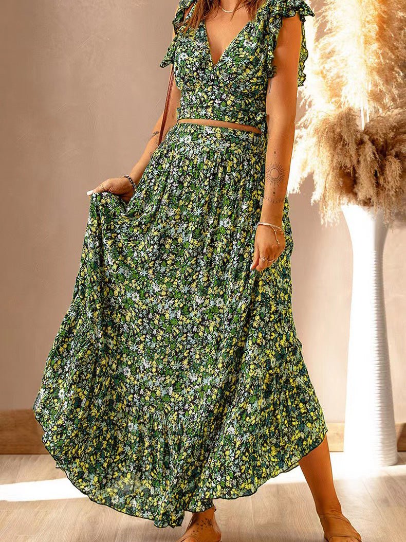 Women's Sets Printed V-Neck Crop Top & Skirt Two-Piece Set - Sets - Instastyled | Online Fashion Free Shipping Clothing, Dresses, Tops, Shoes - 09/07/2022 - 30-40 - Bottoms