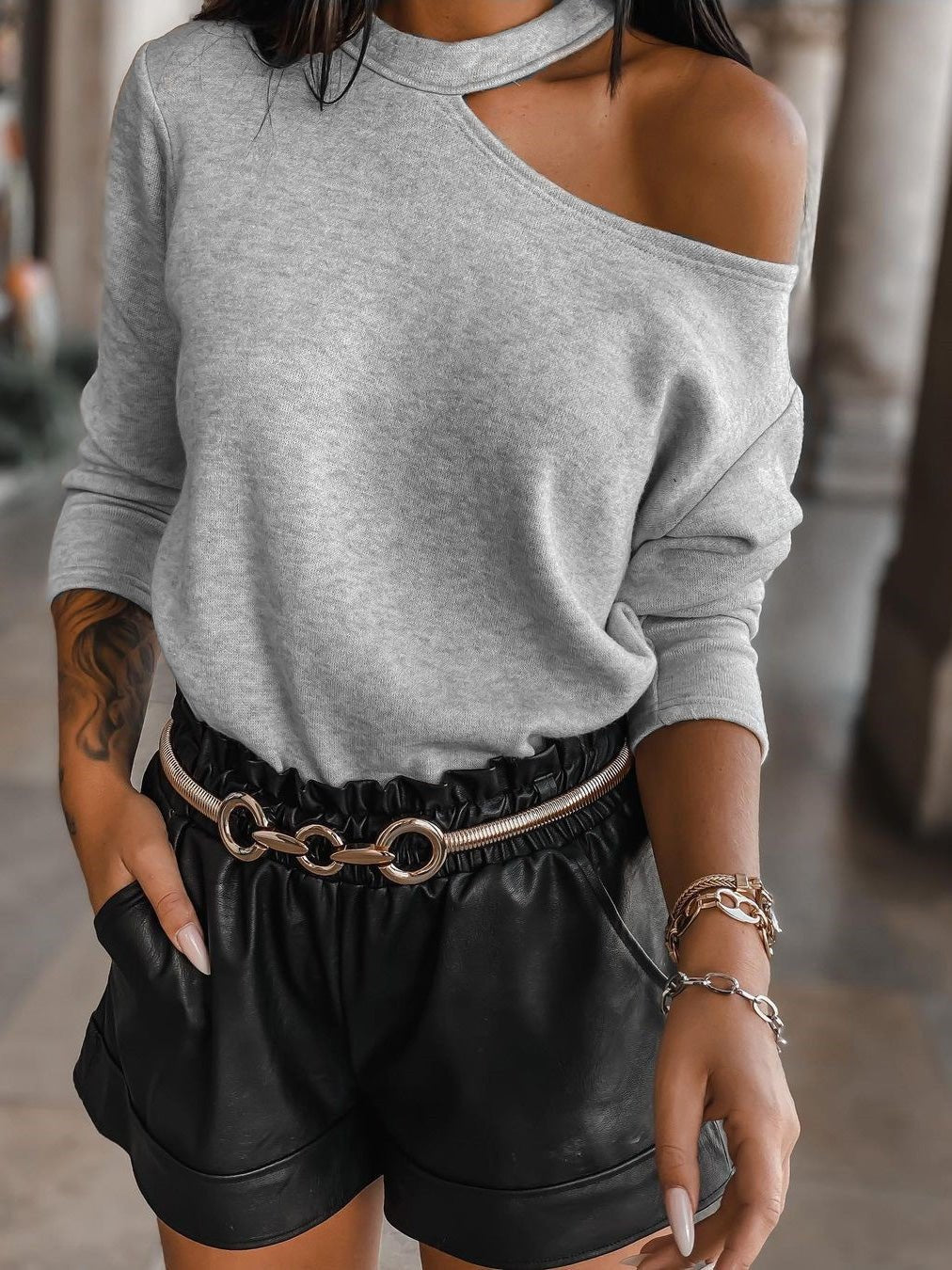 Women's T-Shirts Solid Off Shoulder Long Sleeve T-Shirt - T-Shirts - Instastyled | Online Fashion Free Shipping Clothing, Dresses, Tops, Shoes - 22/09/2022 - Color_Black - Color_Gray